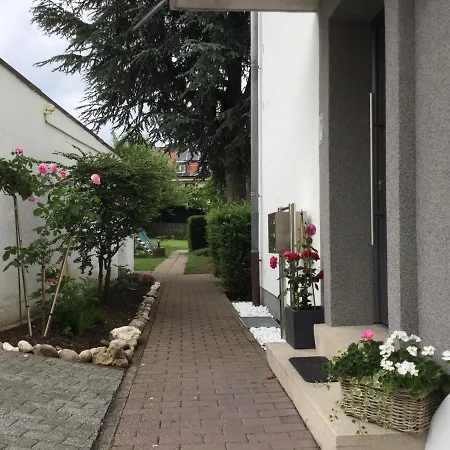 Am Klinikum Apartment *